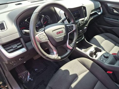 Used 2023 GMC Terrain SLE w/ Driver Convenience Package FWD image 11
