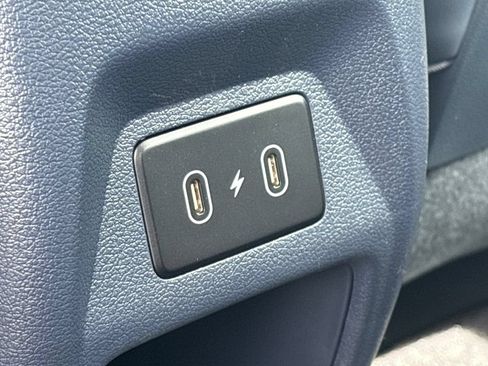New 2026 Hyundai Venue SEL FWD image 25