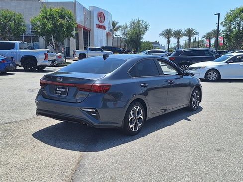 Used 2021 Kia Forte LXS FWD image 5