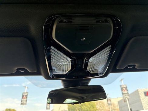 Used 2023 BMW 330i Sedan image 19