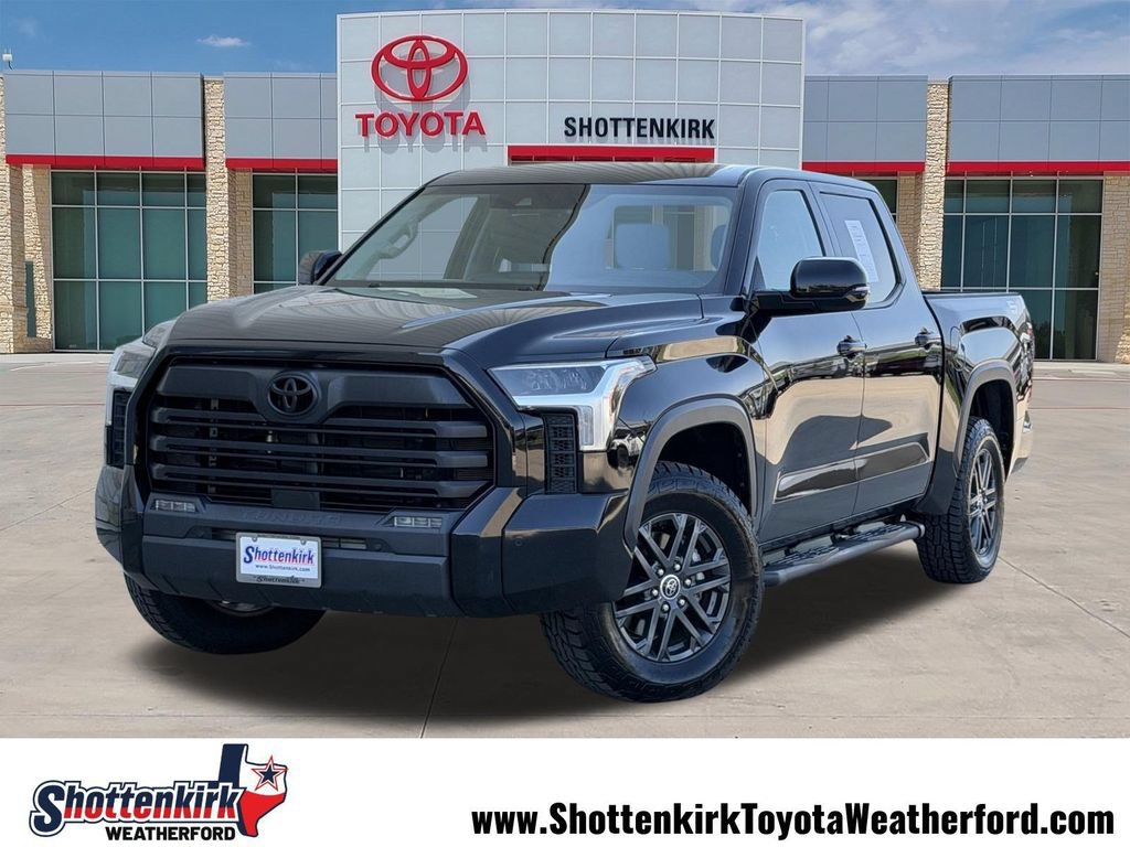 Used 2023 Toyota Tundra SR5 w/ SR5 Convenience Package AWD/4WD image 1