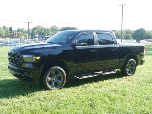 Used 2020 RAM 1500 Big Horn AWD/4WD image 3