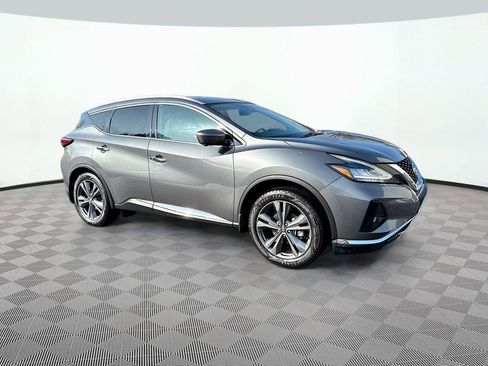 Used 2020 Nissan Murano Platinum FWD image 3