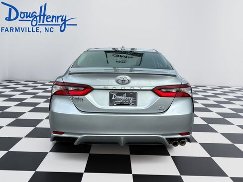Used 2023 Toyota Camry SE w/ Convenience Package AWD/4WD image 4