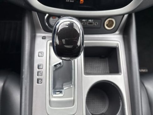 Used 2024 Nissan Murano SV AWD/4WD image 29