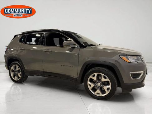 Used 2021 Jeep Compass Limited AWD/4WD image 10