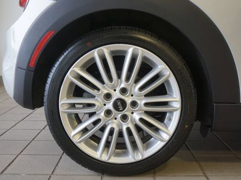 Used 2017 MINI Cooper S FWD image 22
