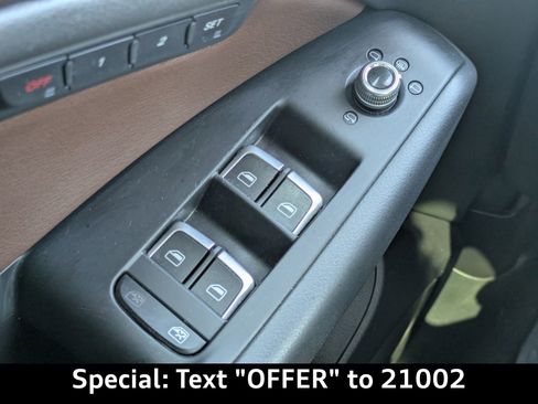 Used 2014 Audi Q5 3.0T Premium Plus image 27