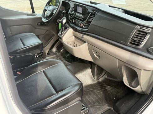 Used 2022 Ford Transit 250 Medium Roof RWD image 14