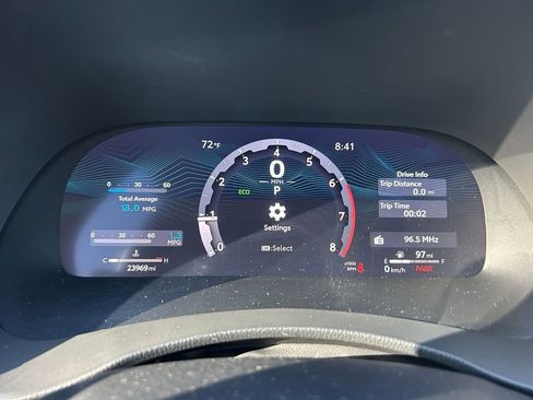 Used 2023 Toyota Highlander Limited image 25