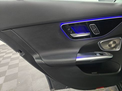 Used 2024 Mercedes-Benz C 300 4MATIC Sedan w/ Exclusive Trim Package image 19