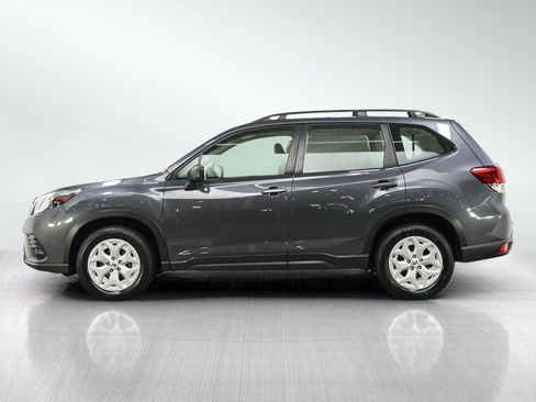 Used 2023 Subaru Forester AWD/4WD image 2