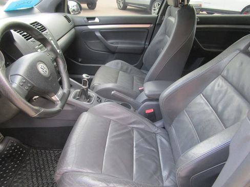 Used 2007 Volkswagen GTI 4-Door FWD image 11