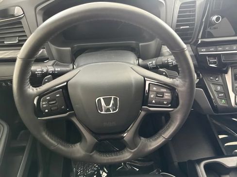 Certified 2025 Honda Odyssey Elite image 29