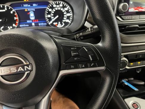 Used 2024 Nissan Altima 2.5 SV FWD image 27