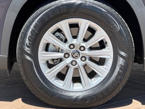 Certified 2025 Toyota Grand Highlander AWD Hybrid image 35