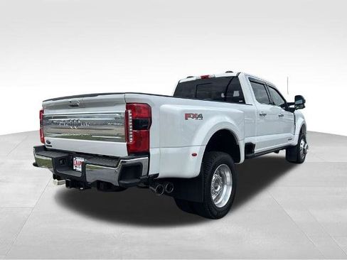 Certified 2025 Ford F450 King Ranch w/ Chrome Package AWD/4WD image 5