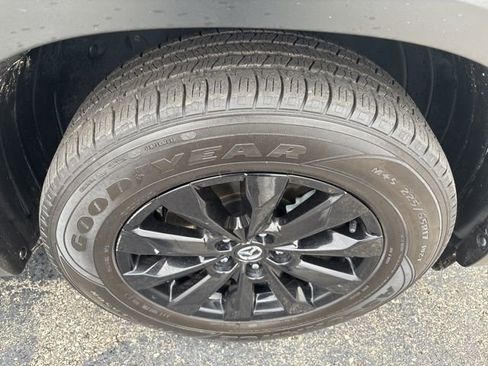 Used 2024 MAZDA CX-50 AWD 2.5 S w/ Cargo Package image 16