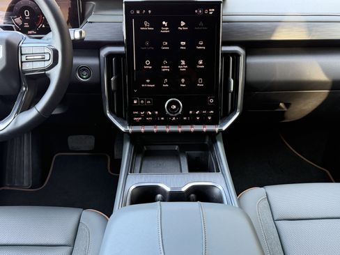 Used 2024 GMC Acadia AT4 w/ Super Cruise Package image 22