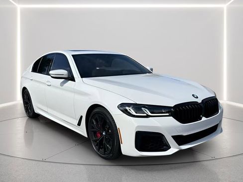 Used 2022 BMW 540i w/ M Sport Package image 6