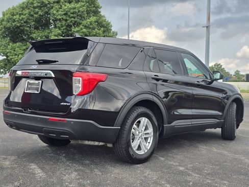 Used 2023 Ford Explorer 4WD image 14