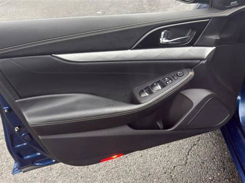 Used 2018 Nissan Maxima 3.5 SL FWD image 6