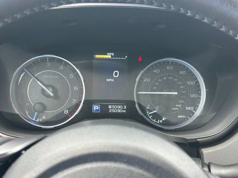 Used 2022 Subaru Ascent Limited w/ Technology Package AWD/4WD image 16