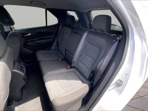 Used 2024 Chevrolet Equinox LT FWD image 26