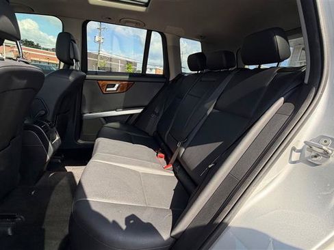 Used 2012 Mercedes-Benz GLK 350 4MATIC image 45