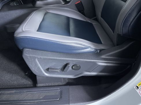 Used 2023 Ford Bronco Outer Banks image 13