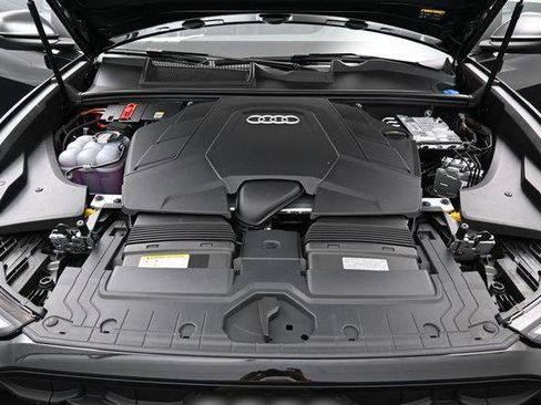 New 2026 Audi Q8 Premium Plus AWD/4WD image 15