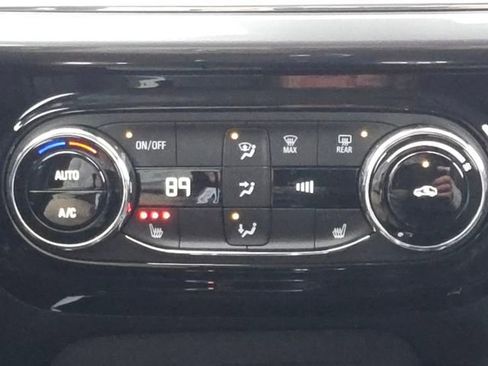 New 2026 Chevrolet Trax ACTIV w/ Driver Confidence Package image 9