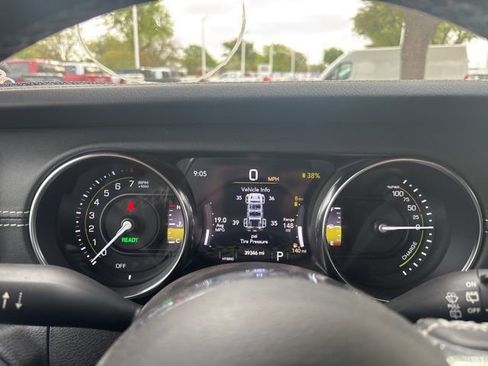 Certified 2021 Jeep Wrangler Unlimited Sahara w/ Cold Weather Group image 12