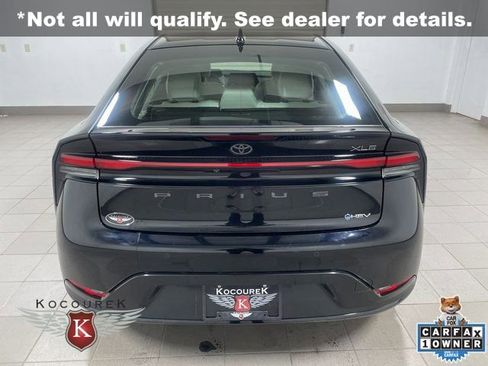 Used 2023 Toyota Prius XLE image 5