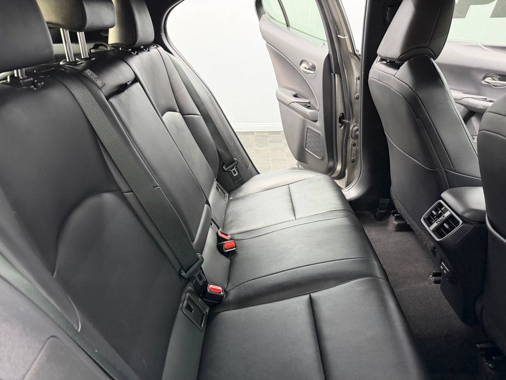 Used 2021 Lexus UX 200 w/ Accessory Package (Z1) FWD image 43