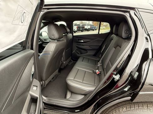 New 2026 Buick Envista Sport Touring image 17