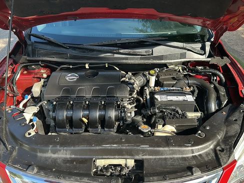 Used 2013 Nissan Sentra SR w/ Premium Pkg FWD image 9