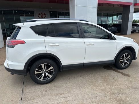 Used 2017 Toyota RAV4 XLE w/ Plus Special Value Package FWD image 8