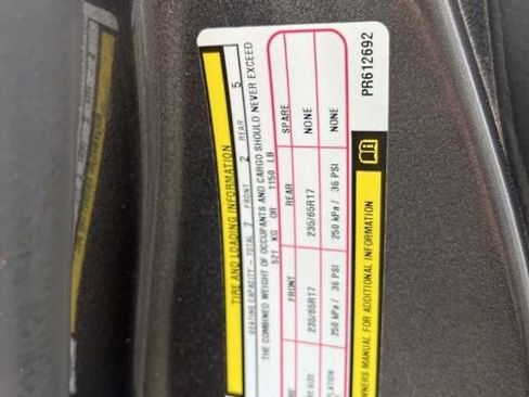 Used 2023 Chrysler Pacifica Touring-L FWD image 22
