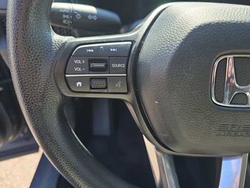 Used 2023 Honda CR-V EX image 17