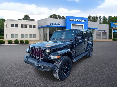 Used 2021 Jeep Wrangler Unlimited Sahara w/ Cold Weather Group image 1