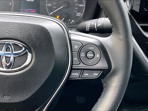 Certified 2024 Toyota Corolla SE FWD image 25