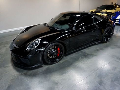 Used 2018 Porsche 911 GT3 RWD image 52