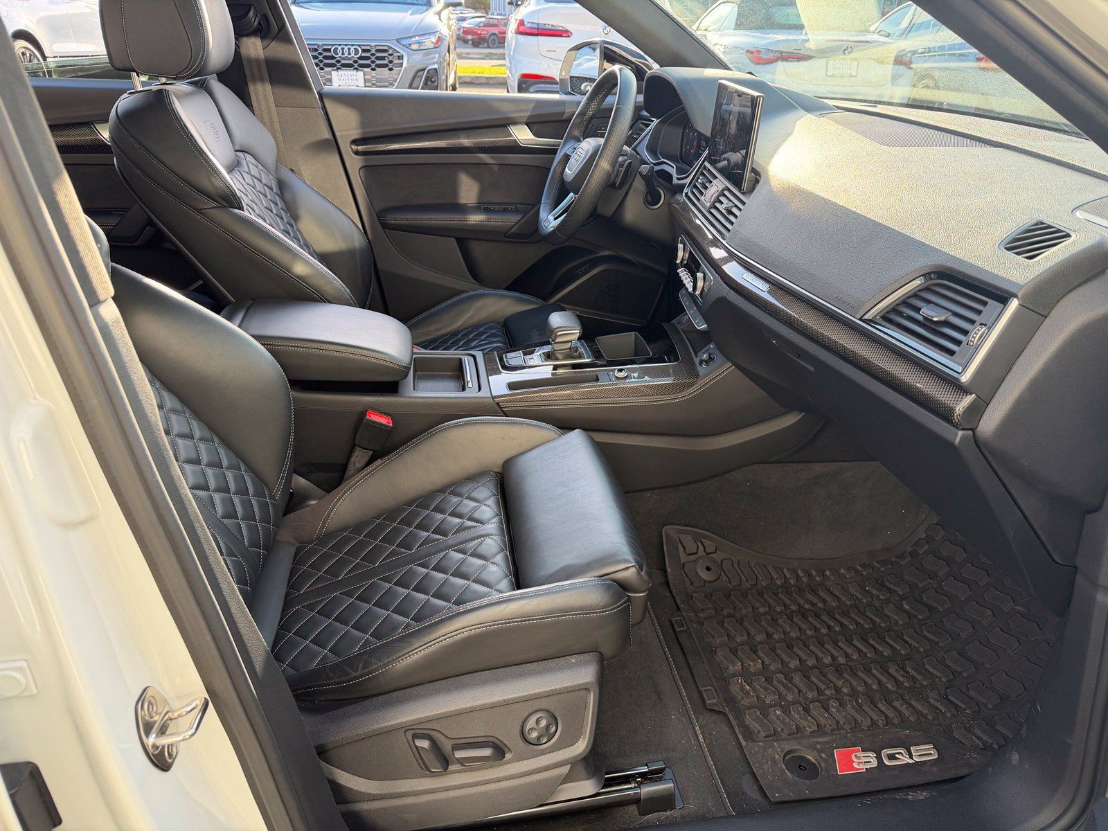 Used 2022 Audi SQ5 Premium Plus AWD/4WD image 24