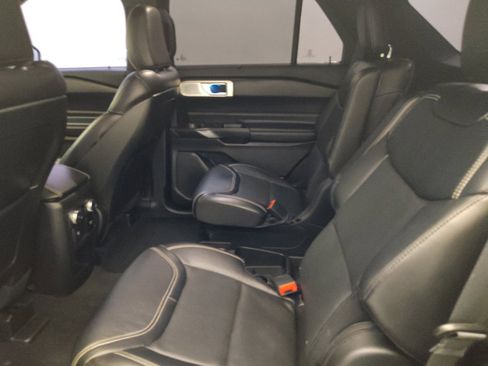 Used 2020 Ford Explorer ST w/ Premium Technology Package AWD/4WD image 18