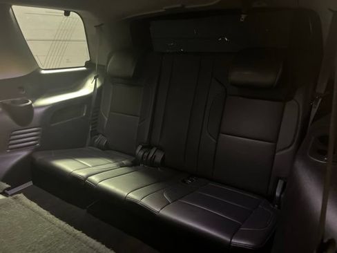Used 2016 GMC Yukon SLT w/ Open Road Package AWD/4WD image 39