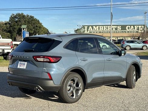 New 2026 Ford Escape ST-Line w/ Tech Pack #1 FWD image 5