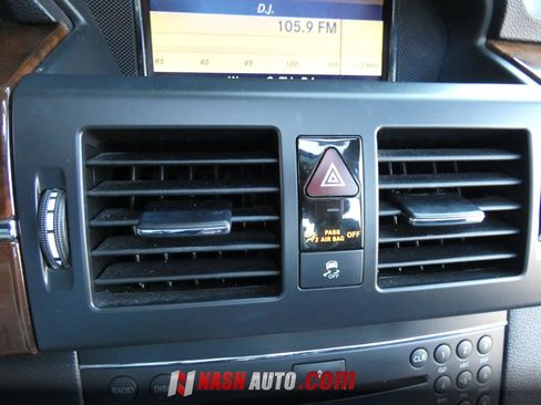 Used 2012 Mercedes-Benz GLK 350 4MATIC image 54