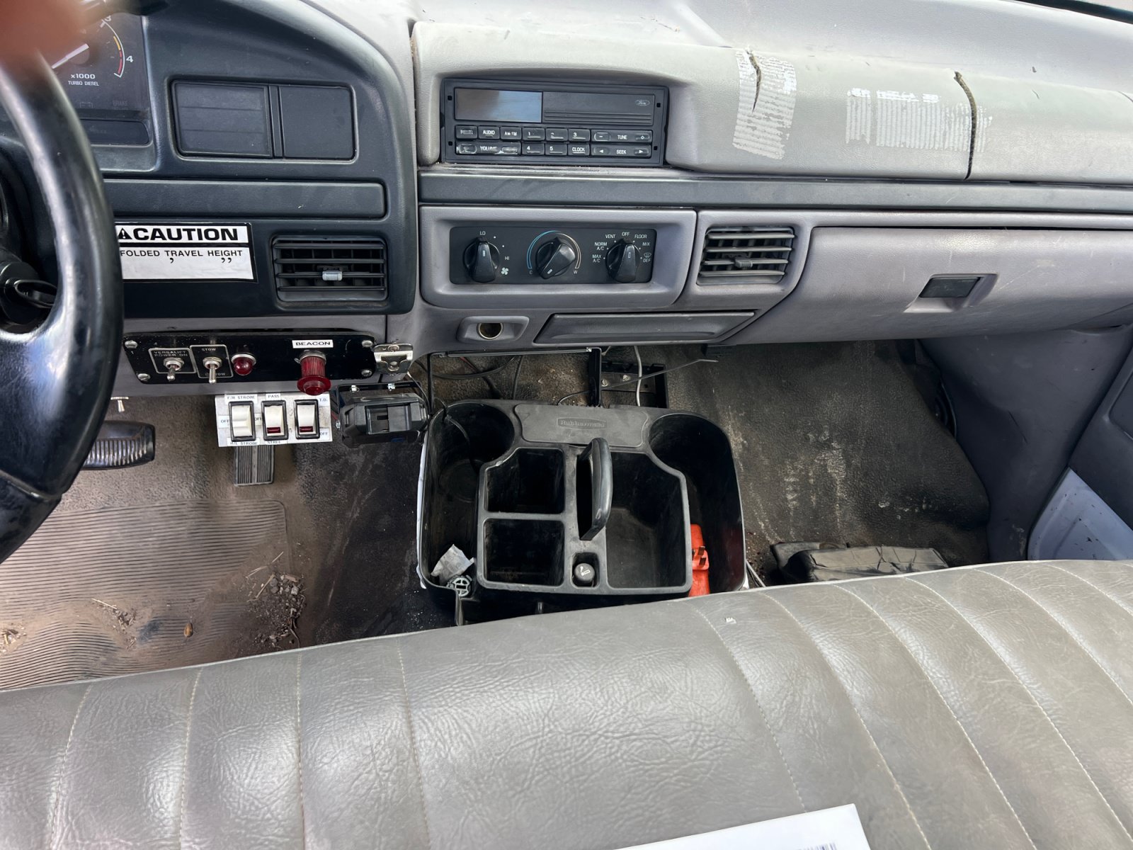 Used 1996 Ford F450 2WD Regular Cab Super Duty image 10