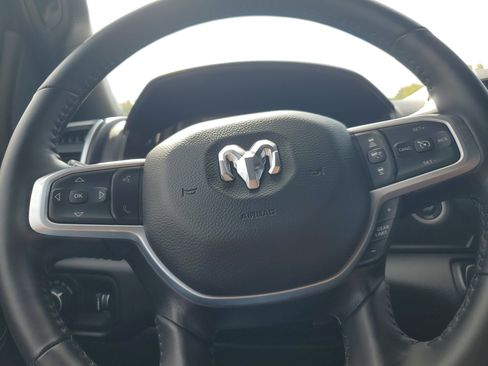 Used 2024 RAM 2500 Big Horn w/ Safety Group image 10